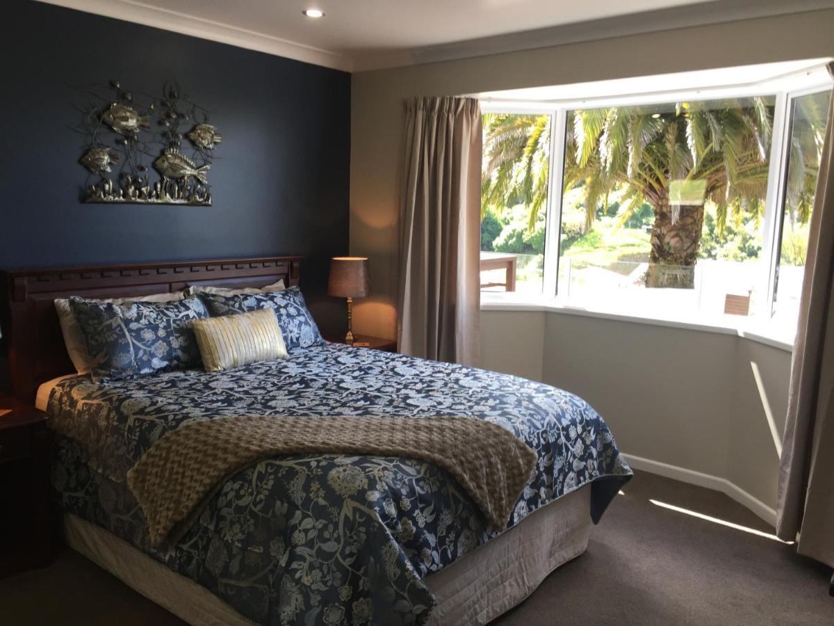 Sounds Vista B&B พิคตัน ภายนอก รูปภาพ